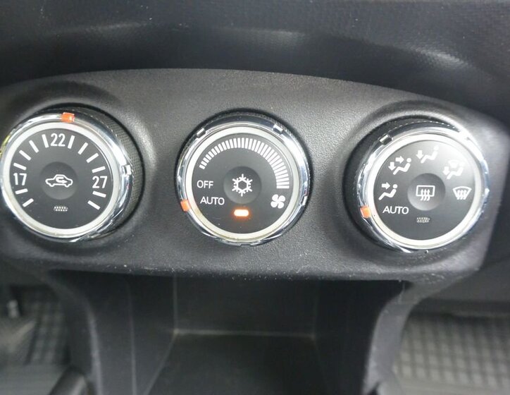 Mitsubishi Outlander SUV 2,3 l 130 kw