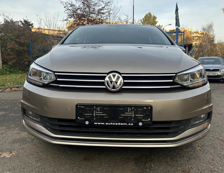 Volkswagen Touran 17