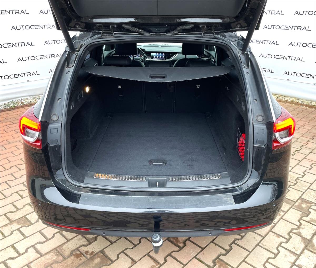 Opel Insignia Kombi 1,5 l 121 kw