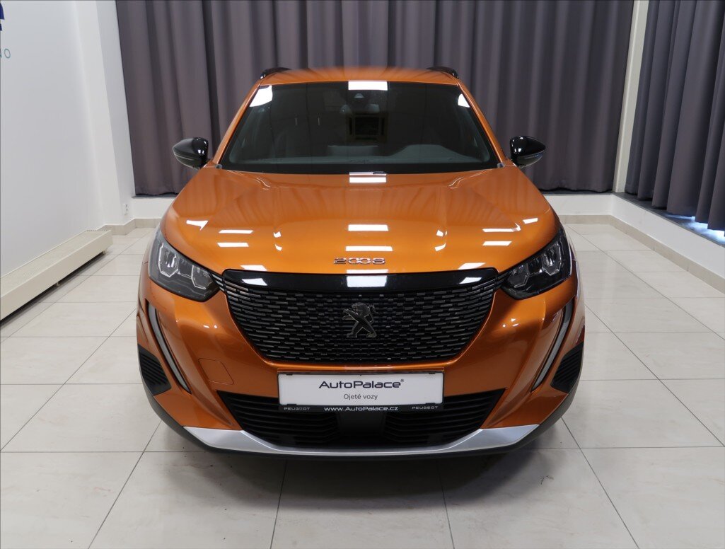 Peugeot 2008 Hatchback 1,2 l 96 kw