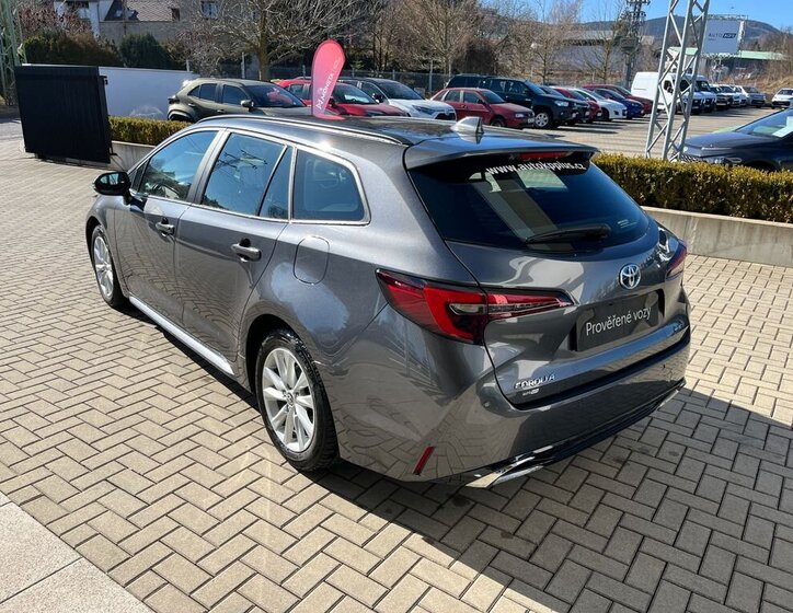 Toyota Corolla Kombi 1,8 l 72 kw