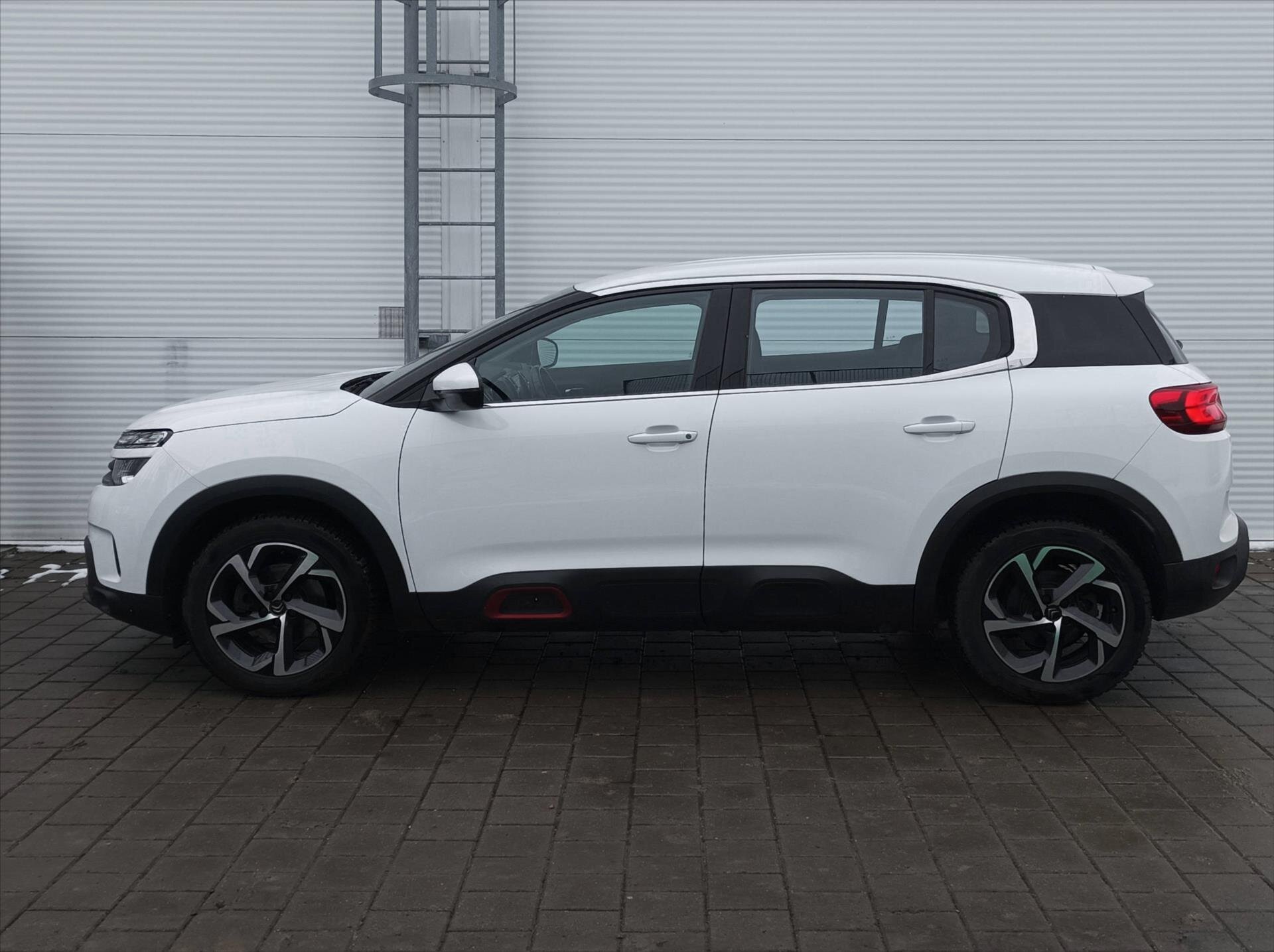 Citroën C5 Aircross SUV 1,2 l 96 kw
