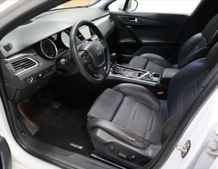 Peugeot 508 7