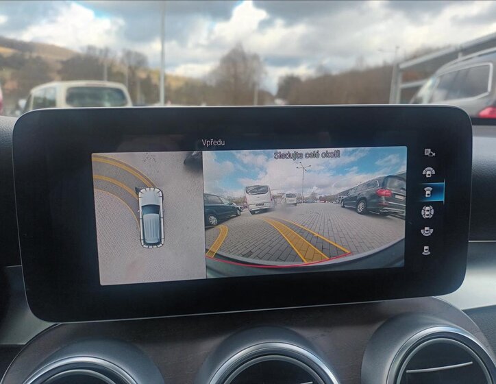 Mercedes-Benz GLC SUV / Terénní 2,0 l 180 kw