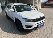 Jeep Compass SUV / Terénní 1,3 l 96 kw