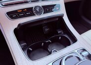 Mercedes-Benz Třídy E 25