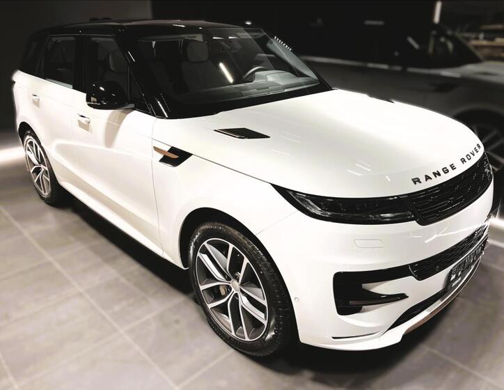 Land Rover Range Rover Sport 6