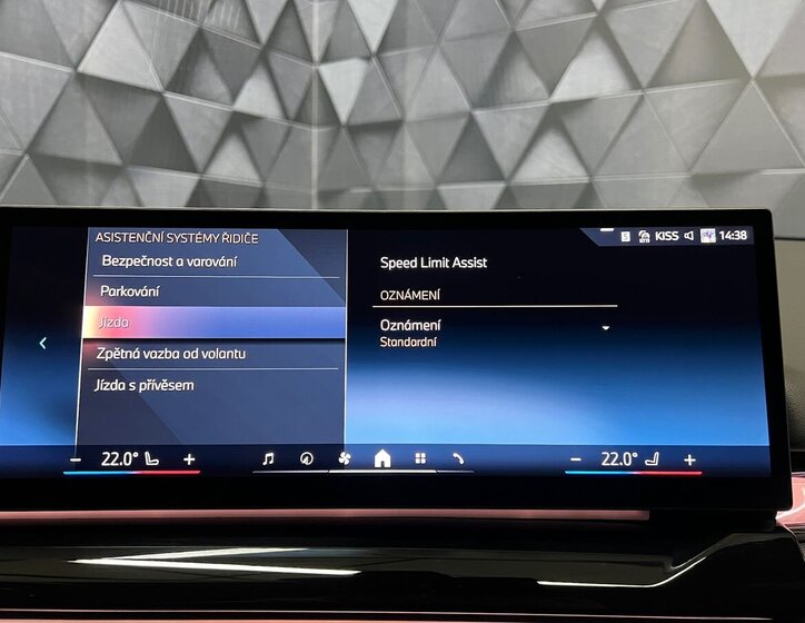 BMW Ostatní Sedan / Limuzína 0,0 290 kw