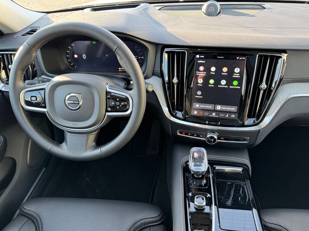 Volvo V60 Kombi 2,0 l 257 kw