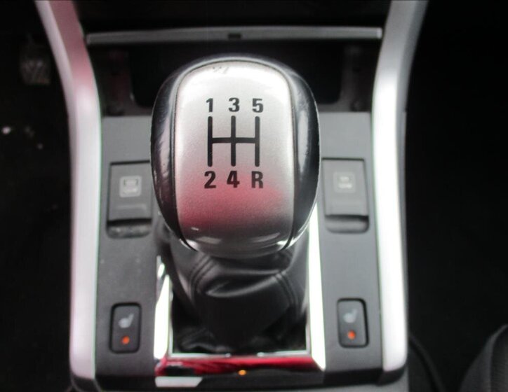 Suzuki Grand Vitara 18