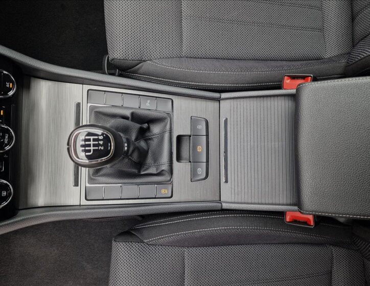 Škoda Superb Kombi 1,5 l 110 kw