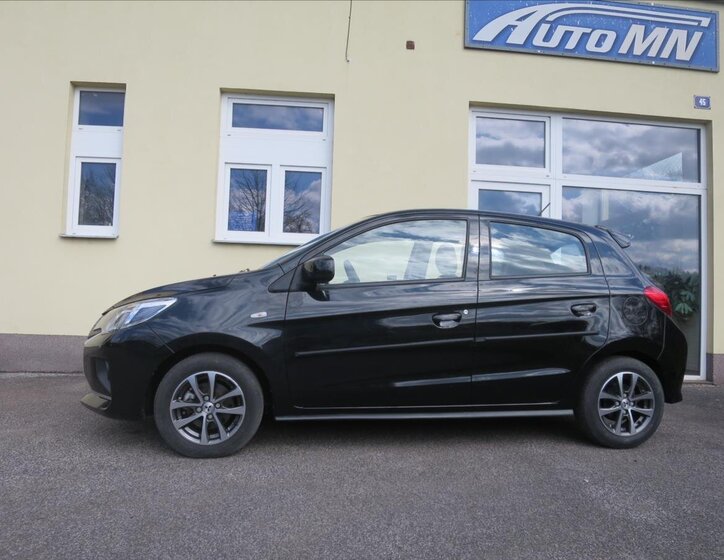 Mitsubishi Space Star Hatchback 1,2 l 52 kw