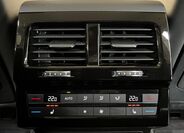 Volkswagen Touareg 31