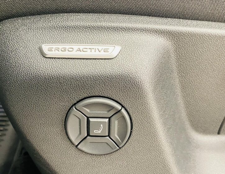 Volkswagen Tiguan SUV 2,0 l 142 kw