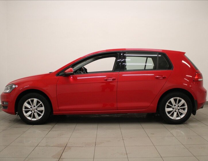 Volkswagen Golf Hatchback 1,2 l 81 kw