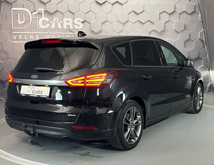 Ford S-MAX MPV 2,5 l 140 kw