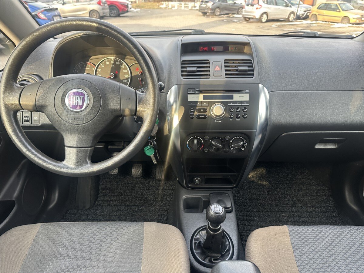 Fiat Sedici Hatchback 1,6 l 79 kw