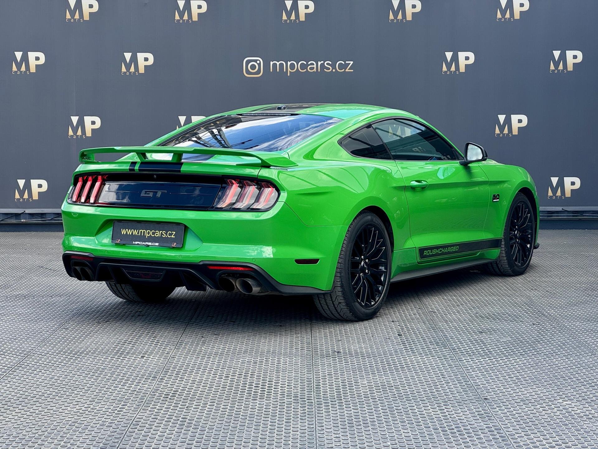 Ford Mustang Ostatní 5,0 l 551 kw