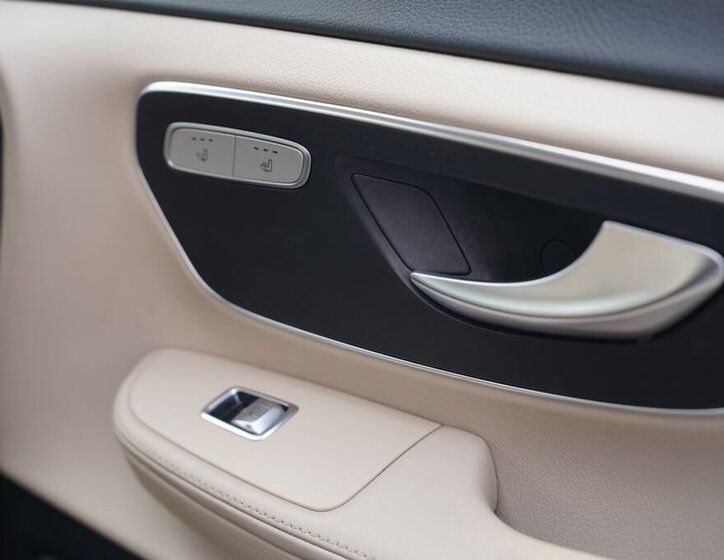 Mercedes-Benz Třídy V MPV 2,0 l 174 kw