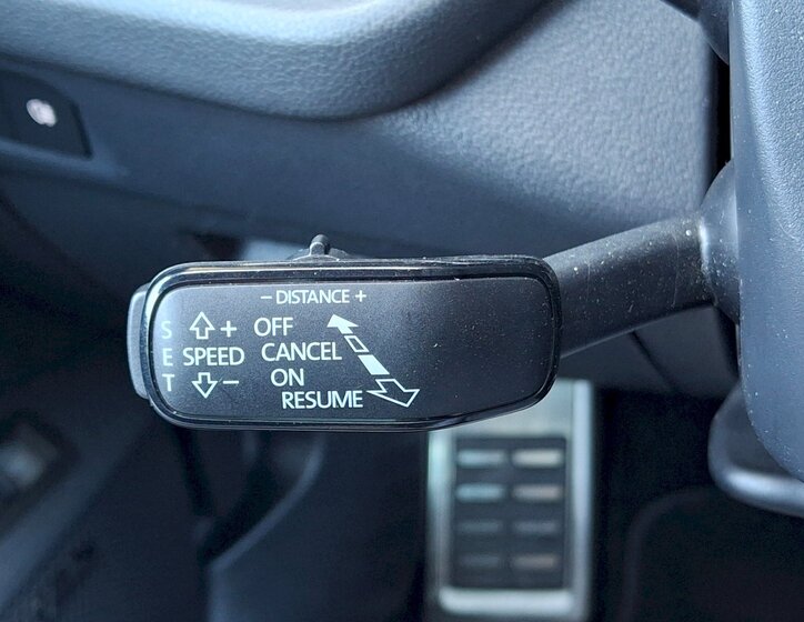 Škoda Octavia Sedan / Limuzína 2,0 l 180 kw