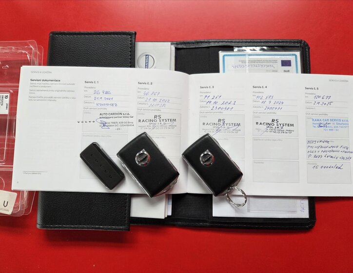 Volvo XC90 SUV 2,0 l 173 kw