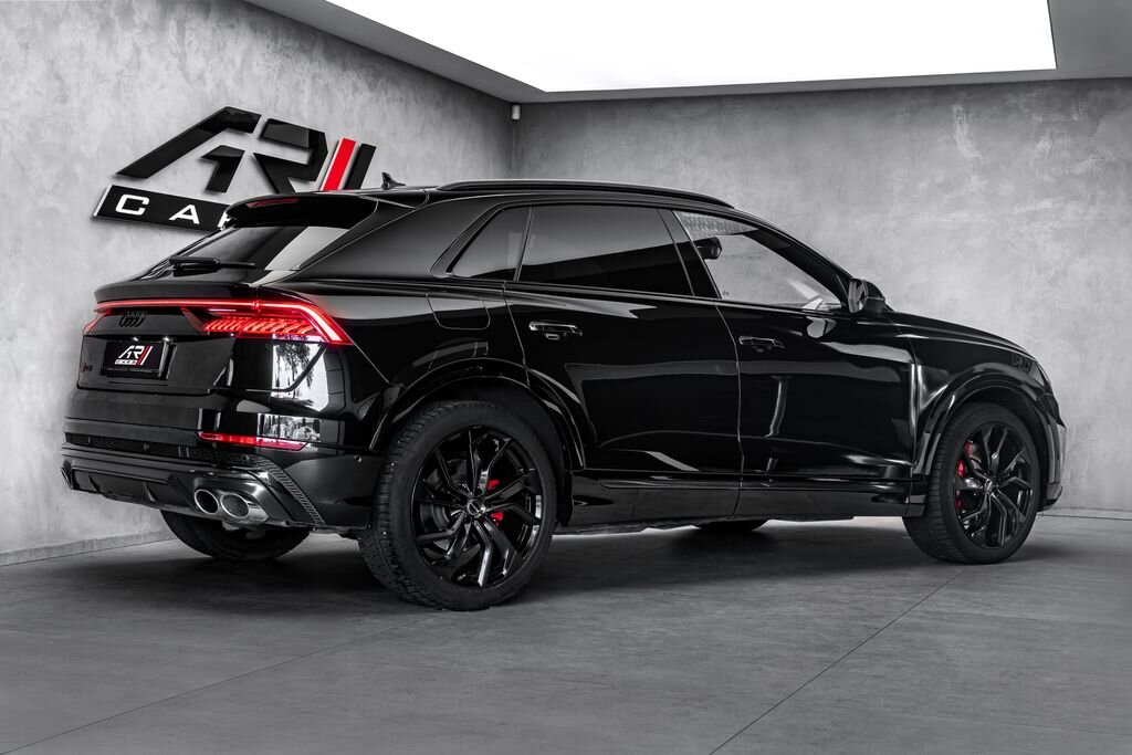 Audi SQ8 SUV / Terénní 4,0 l 373 kw