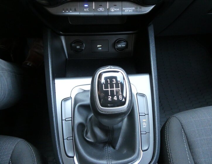 Hyundai Kona SUV / Terénní 998,0 88 kw