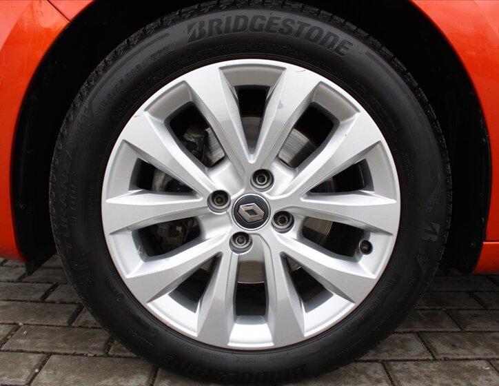 Renault Clio Hatchback 1,3 l 96 kw