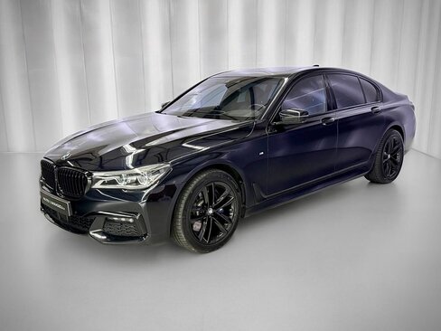 BMW Řada 7 Sedan / Limuzína 3,0 l 294 kw