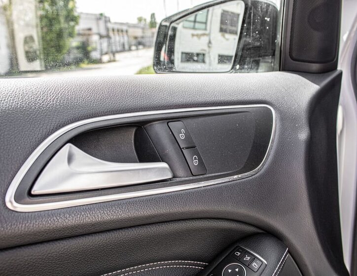 Mercedes-Benz Třídy B MPV 2,1 l 125 kw