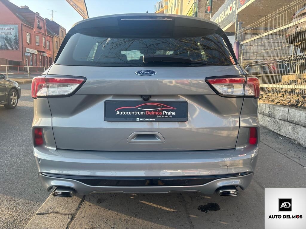Ford Kuga SUV / Terénní 1,5 l 88 kw