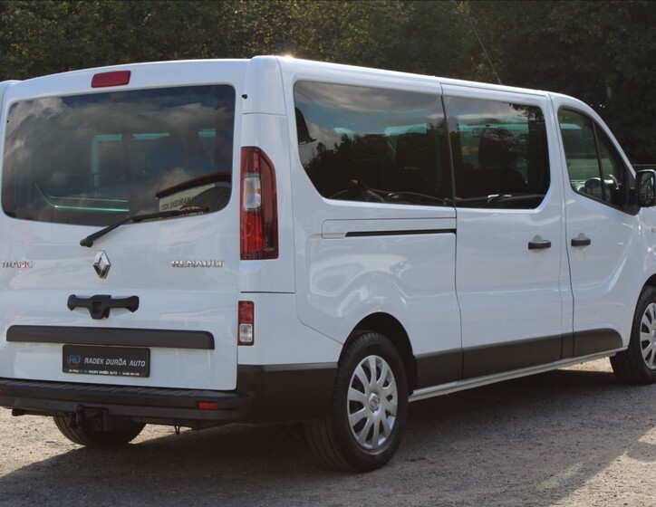 Renault Trafic 5