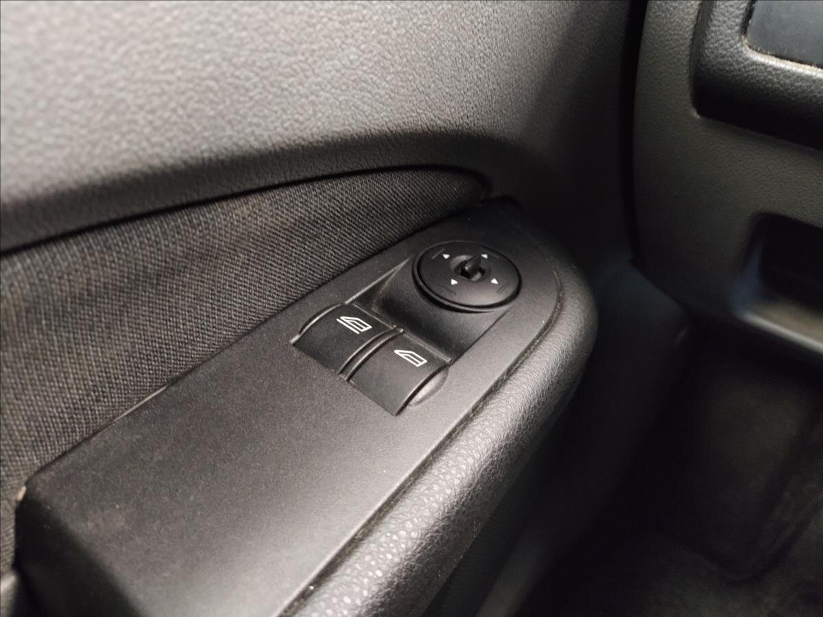 Ford Focus Hatchback 1,6 l 74 kw