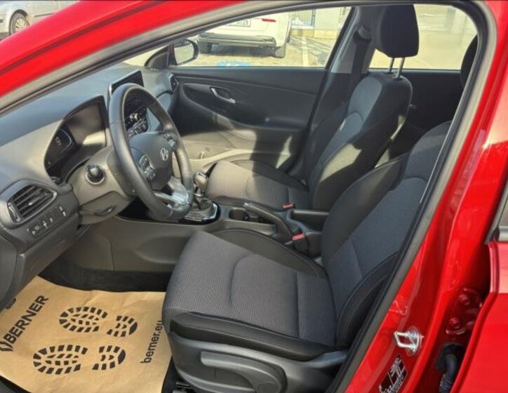 Hyundai i30 Kombi 1,5 l 70 kw