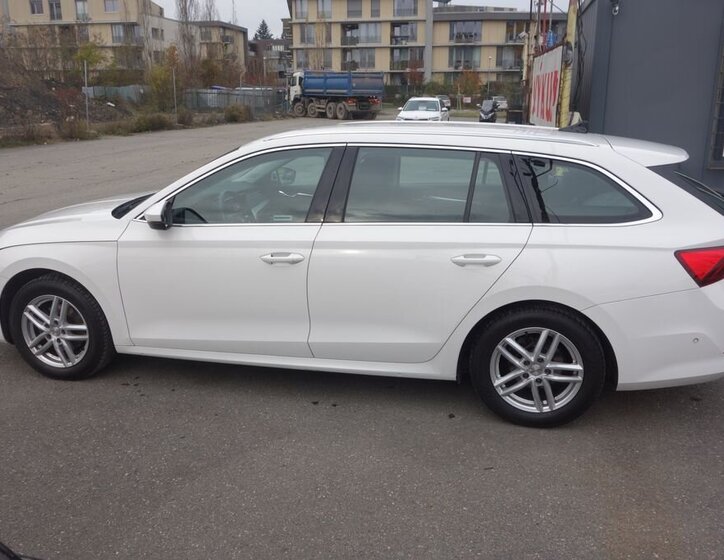 Škoda Octavia 9