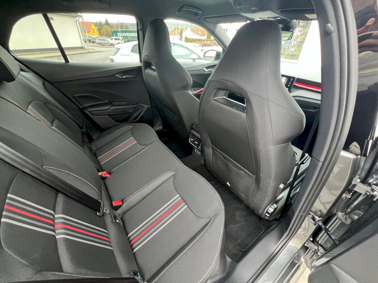 Škoda Fabia Hatchback 1,0 l 85 kw