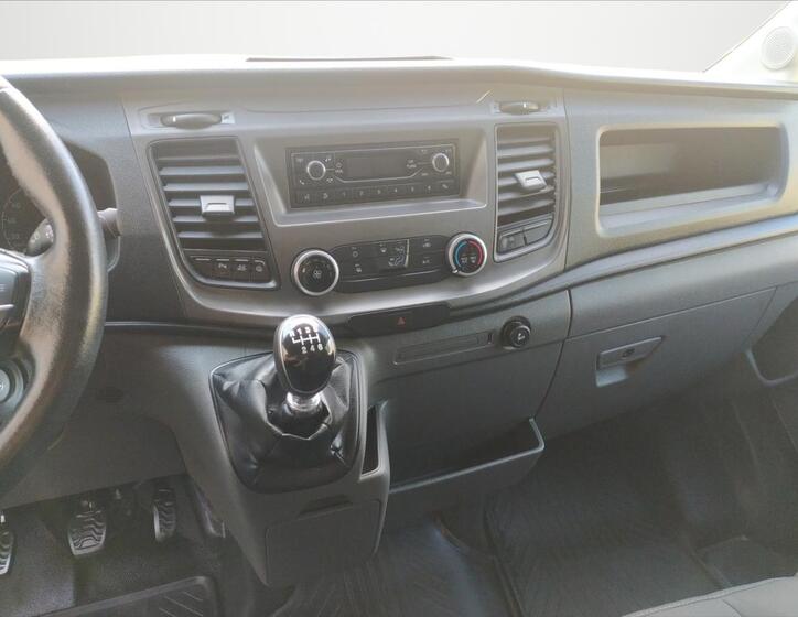 Ford Transit 10