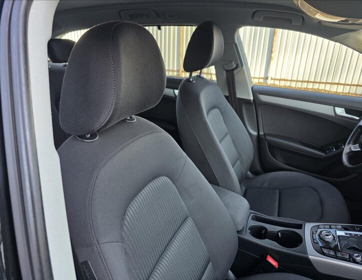 Audi A4 Kombi 2,0 l 100 kw