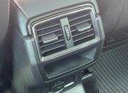 Škoda Karoq SUV / Terénní 1,5 l 110 kw