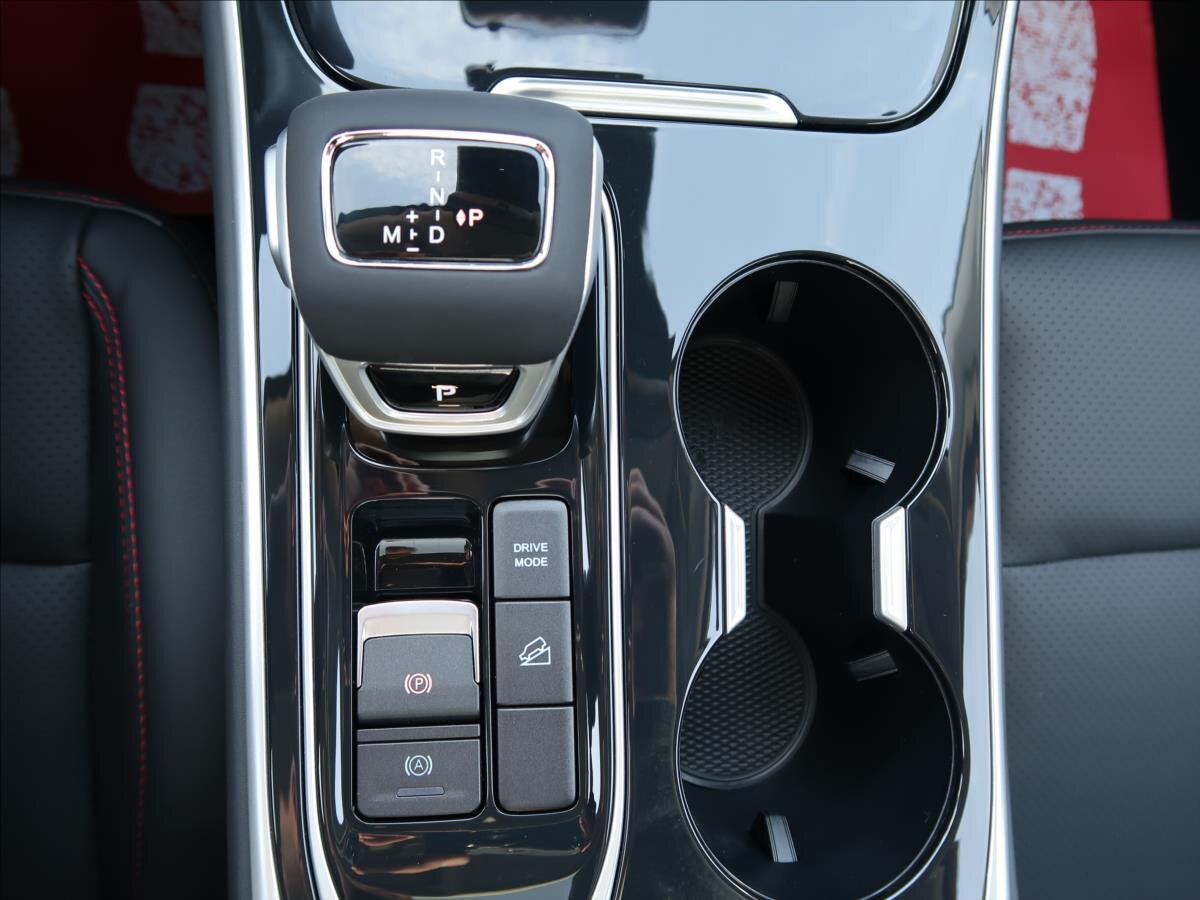 Dongfeng T5 EVO SUV 1,5 l 130 kw