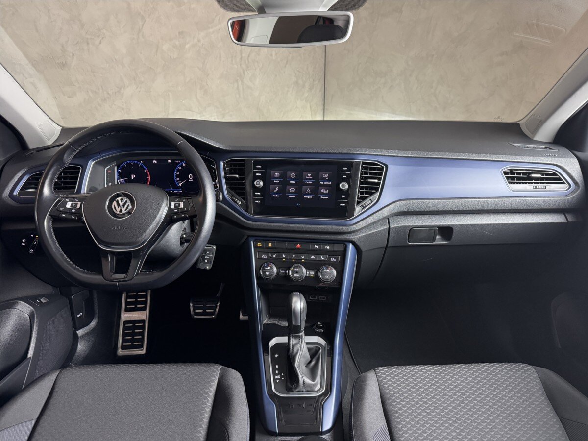 Volkswagen T-Roc SUV / Terénní 1,5 l 110 kw