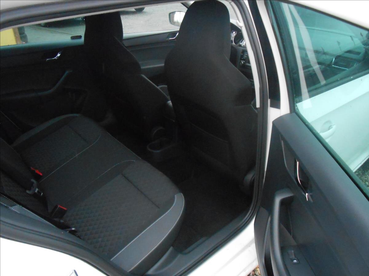 Škoda Rapid Hatchback 1,6 l 85 kw