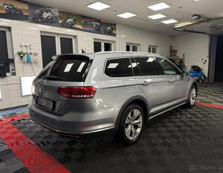 Volkswagen Passat Kombi 0,0 140 kw
