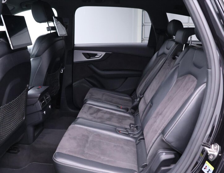 Audi Q7 SUV 3,0 l 200 kw