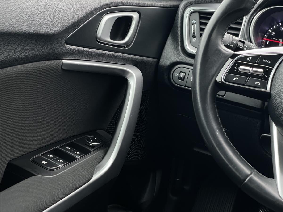 KIA Ceed Kombi 998,0 74 kw