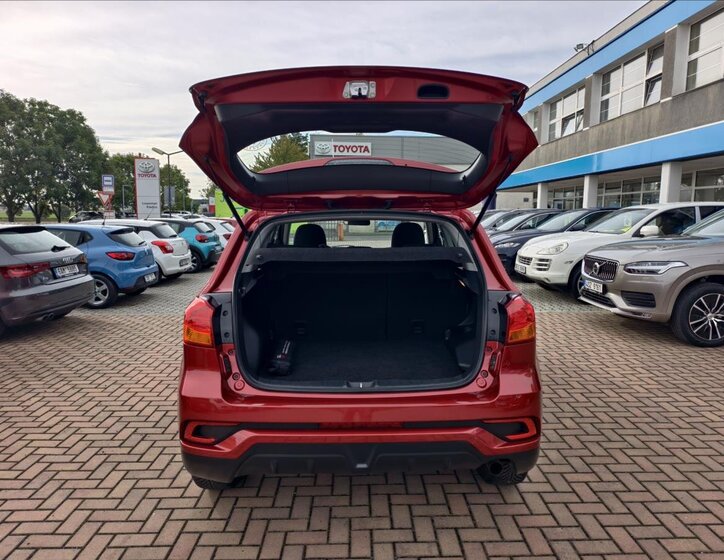 Mitsubishi ASX SUV 1,6 l 86 kw