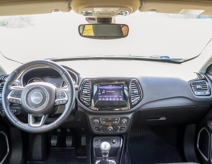 Jeep Compass 30