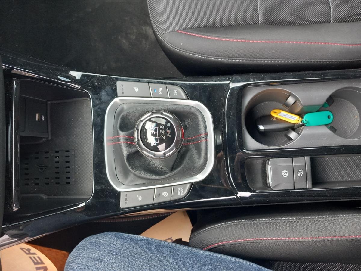 Hyundai i30 Hatchback 1,5 l 103 kw