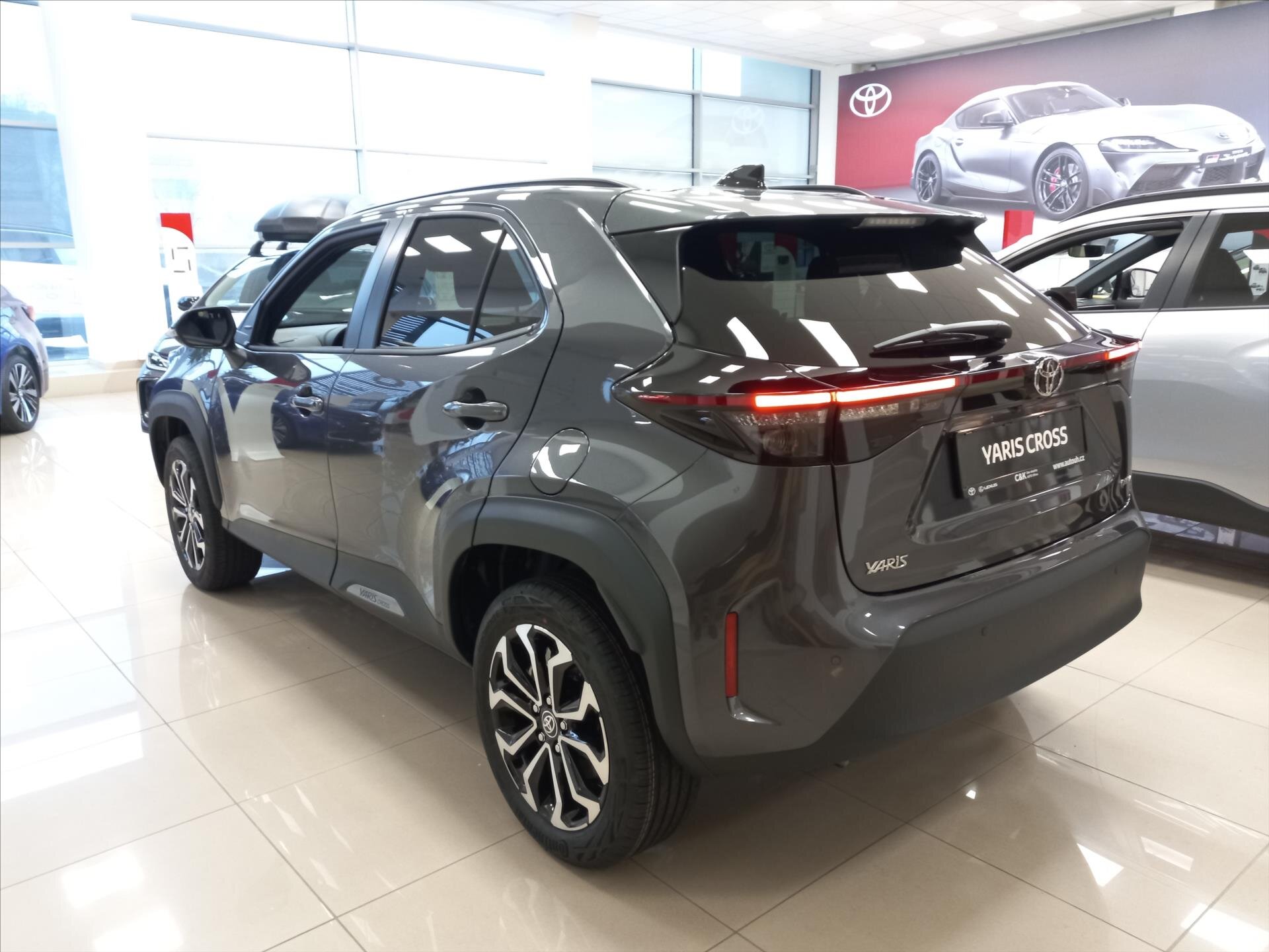 Toyota Yaris Cross CUV / Crossover 1,5 l 68 kw