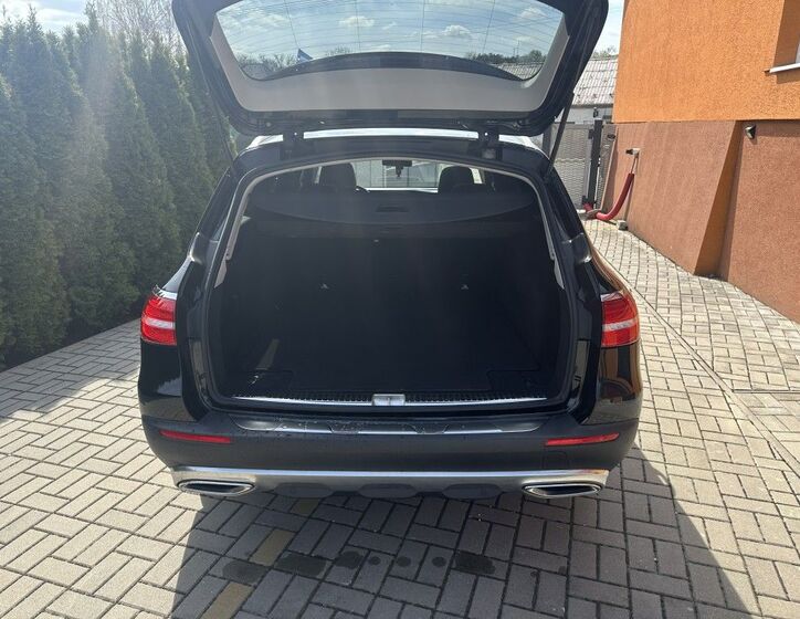 Mercedes-Benz Třídy E 5